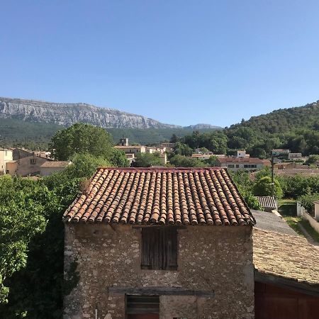 Appartement vue superbe ste Baume Nans-les-Pins Exterior foto